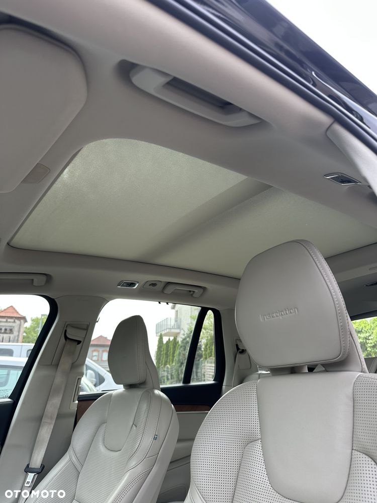 Volvo XC 90 - 12