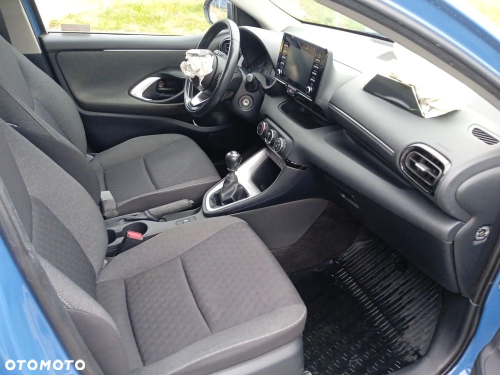 Toyota Yaris 1.5 Executive - 11