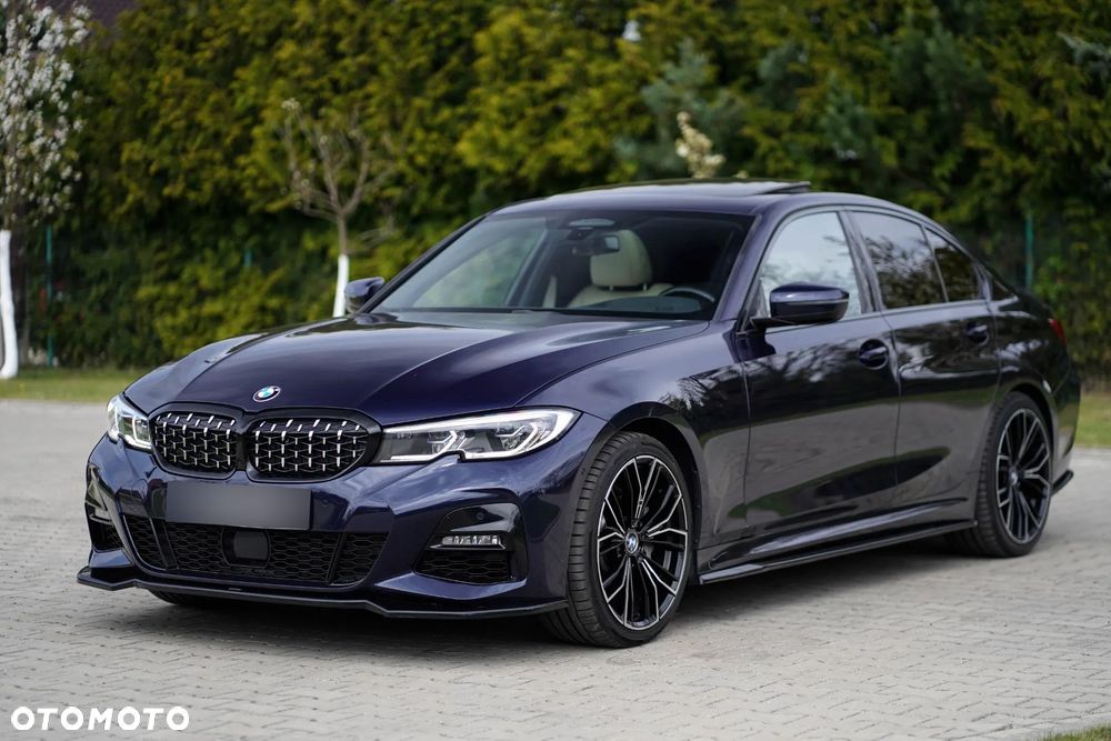 BMW Seria 3 330d xDrive mHEV M Sport - 14
