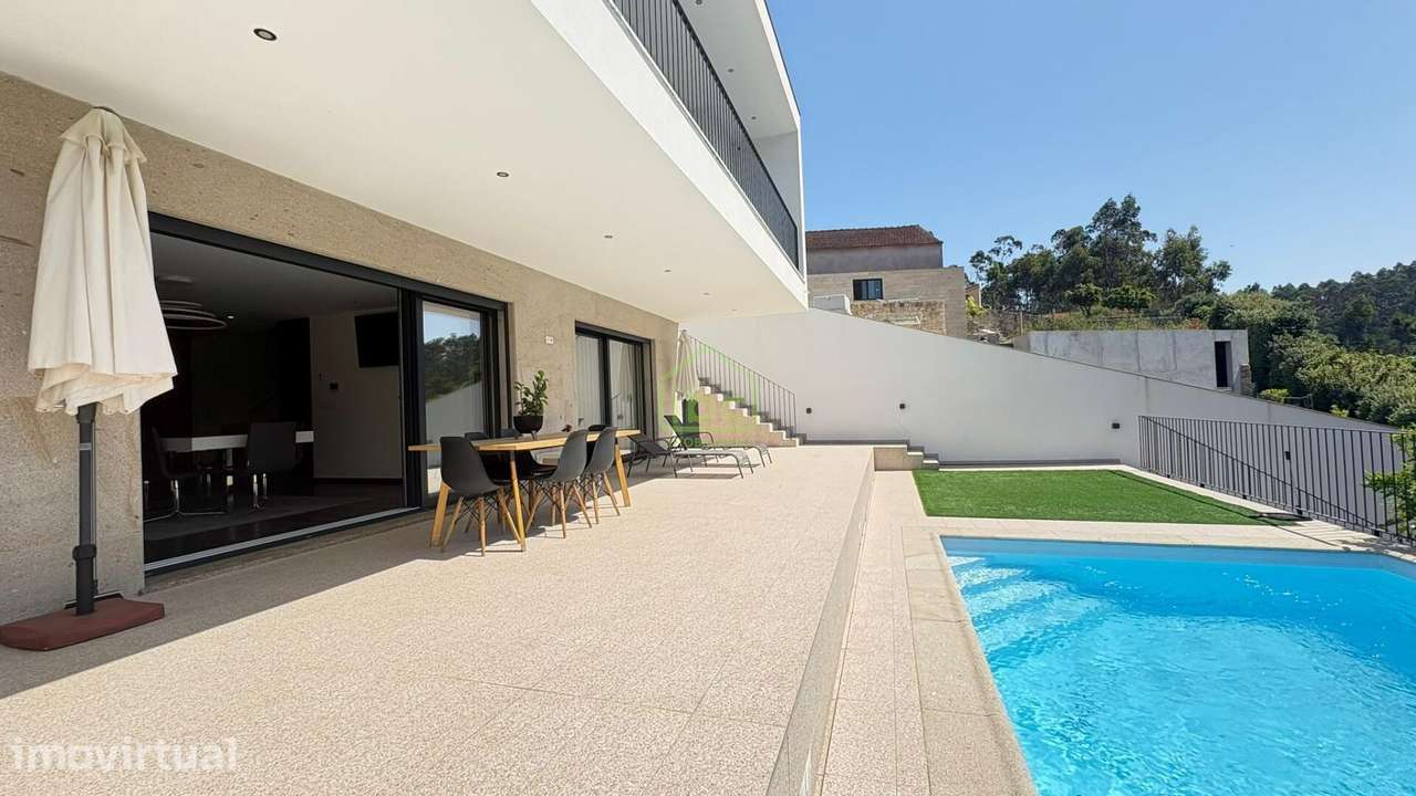 Moradia de luxo moderna, com piscina e vista rio | Vila do Conde - Grande imagem: 3/45