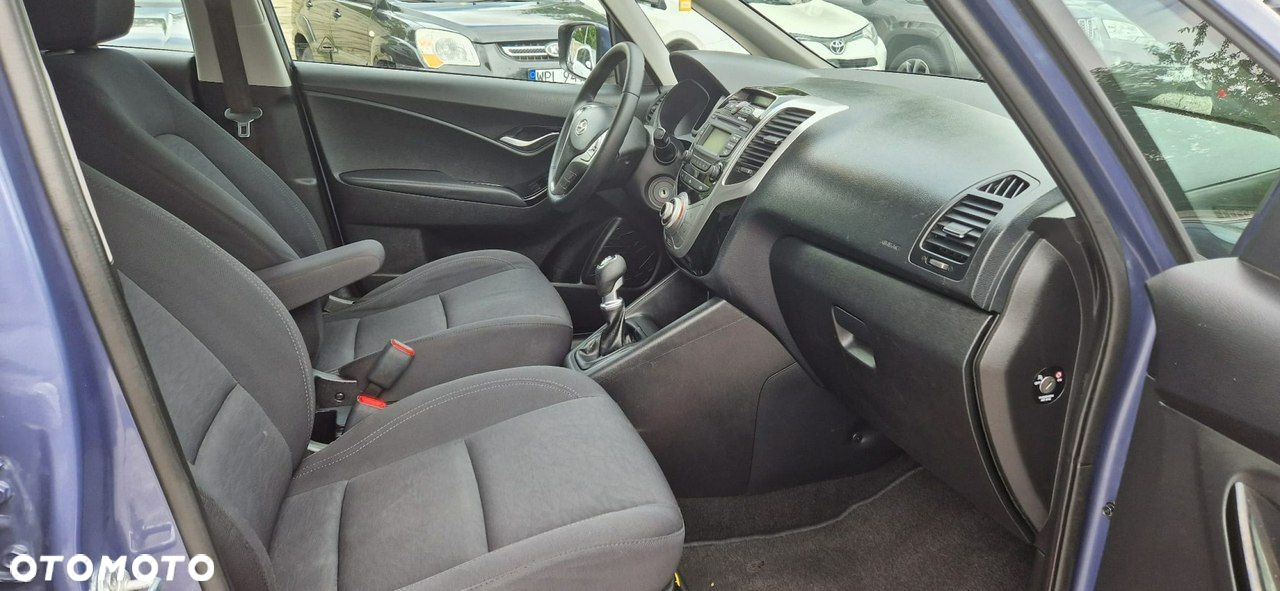Hyundai ix20 - 25