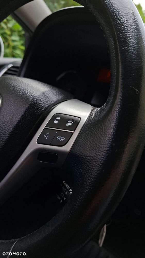 Toyota Avensis Touring Sports 1.8 Executive - 22