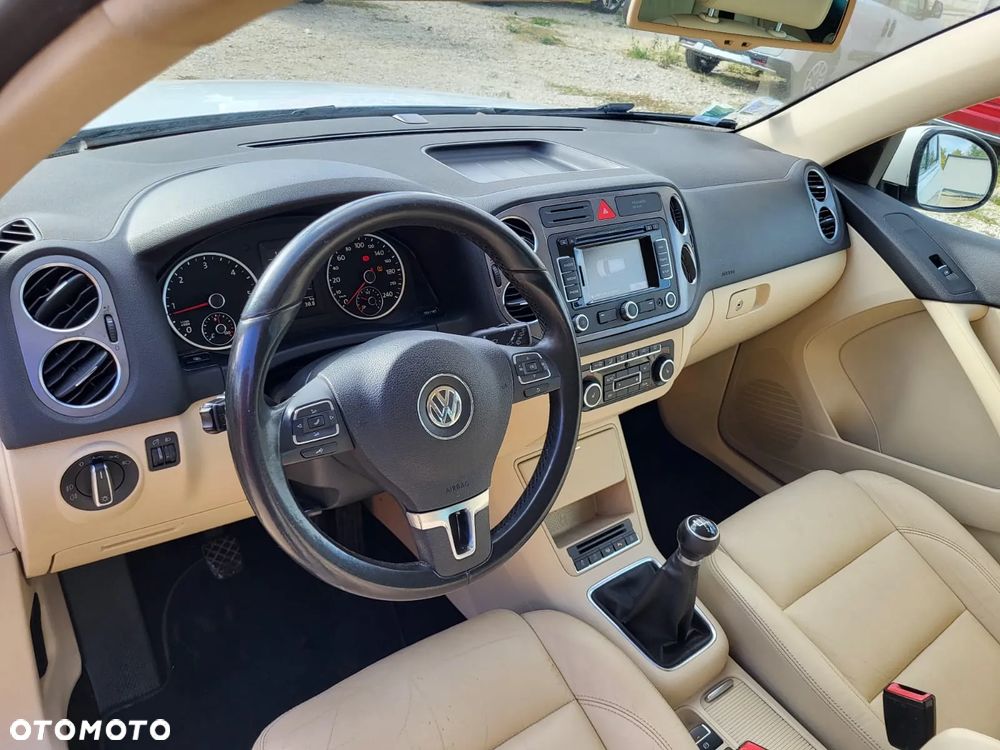 Volkswagen Tiguan - 22