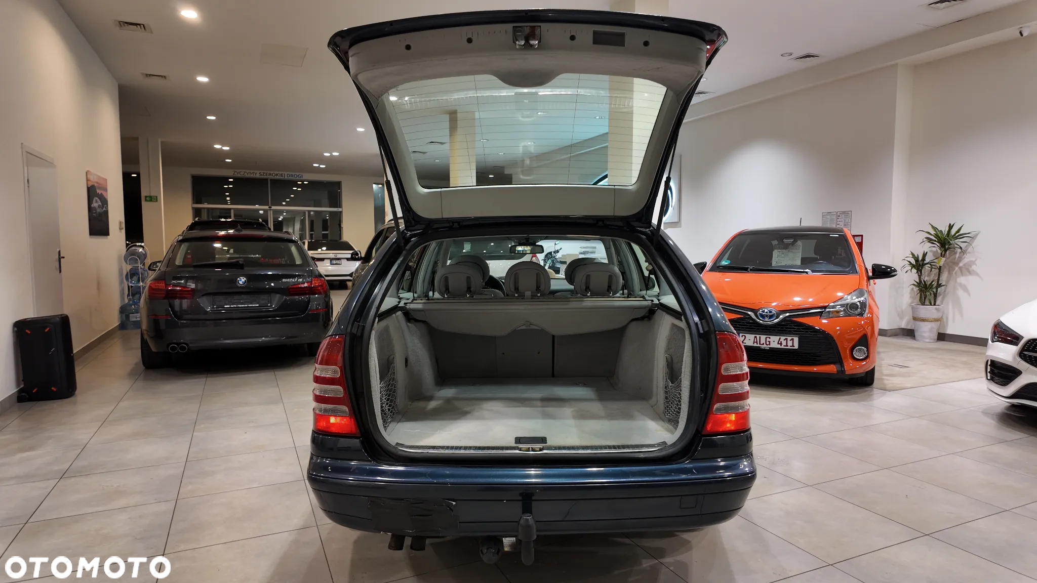 Mercedes-Benz Klasa C 180 T Kompressor Automatik Classic - 40