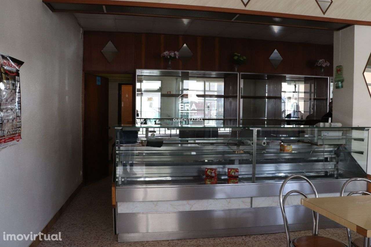 Vende-se café/padaria em Ourém - Grande imagem: 2/12