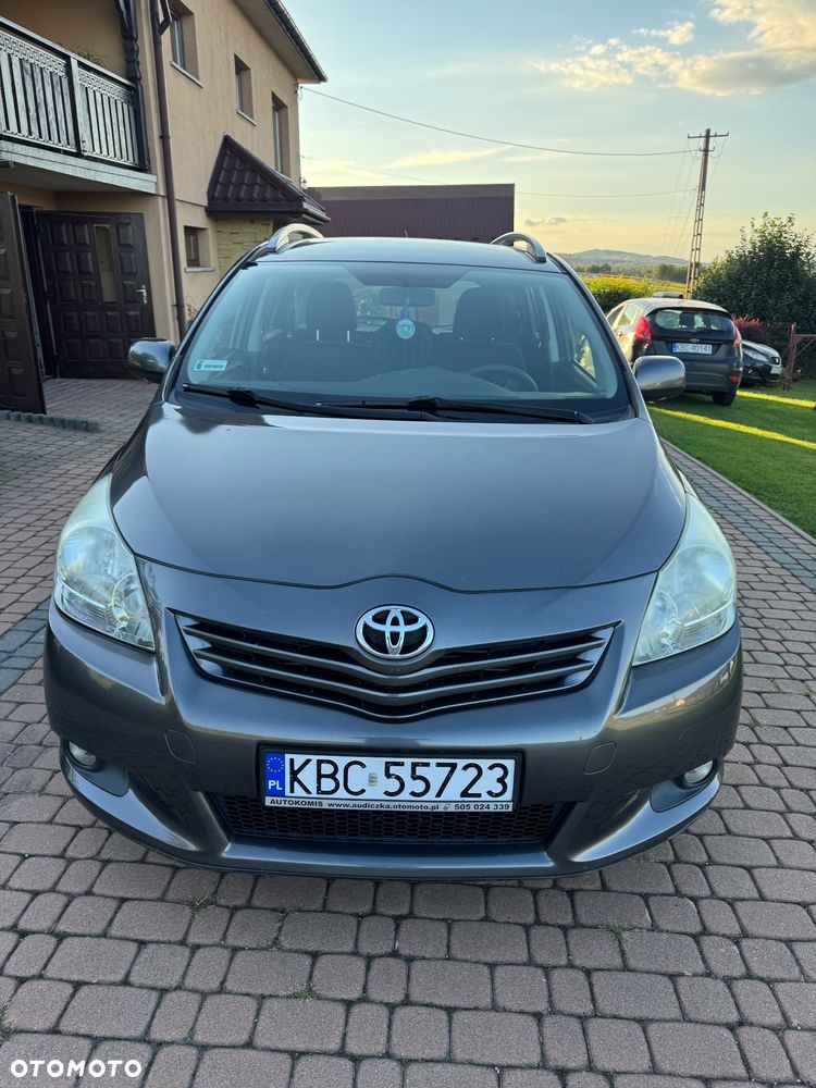 Toyota Verso 2.0 D-4D 2010 7os - 12