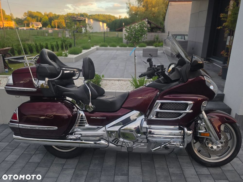Honda GL - 3