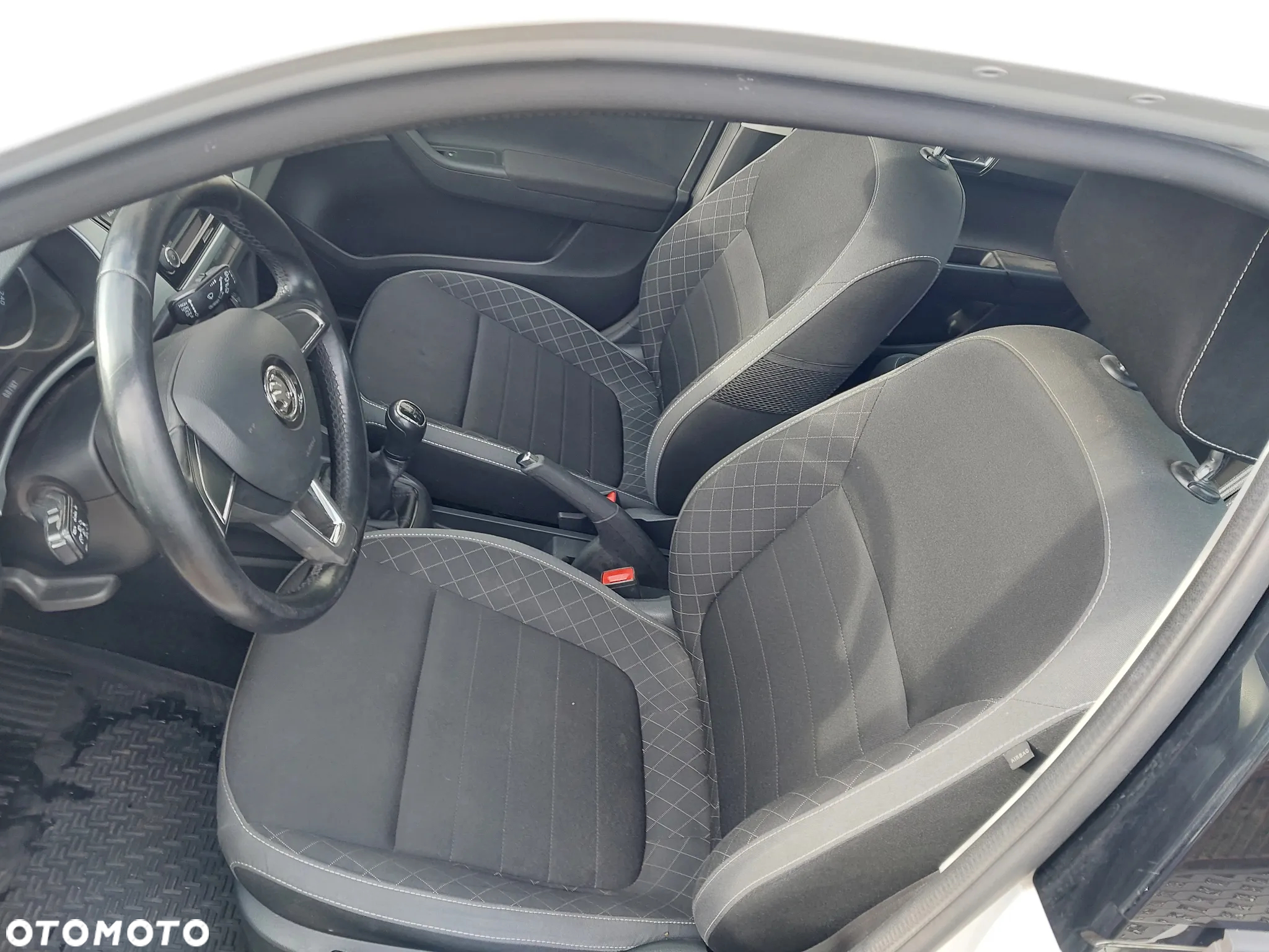 Skoda Fabia 1.0 Ambition - 9