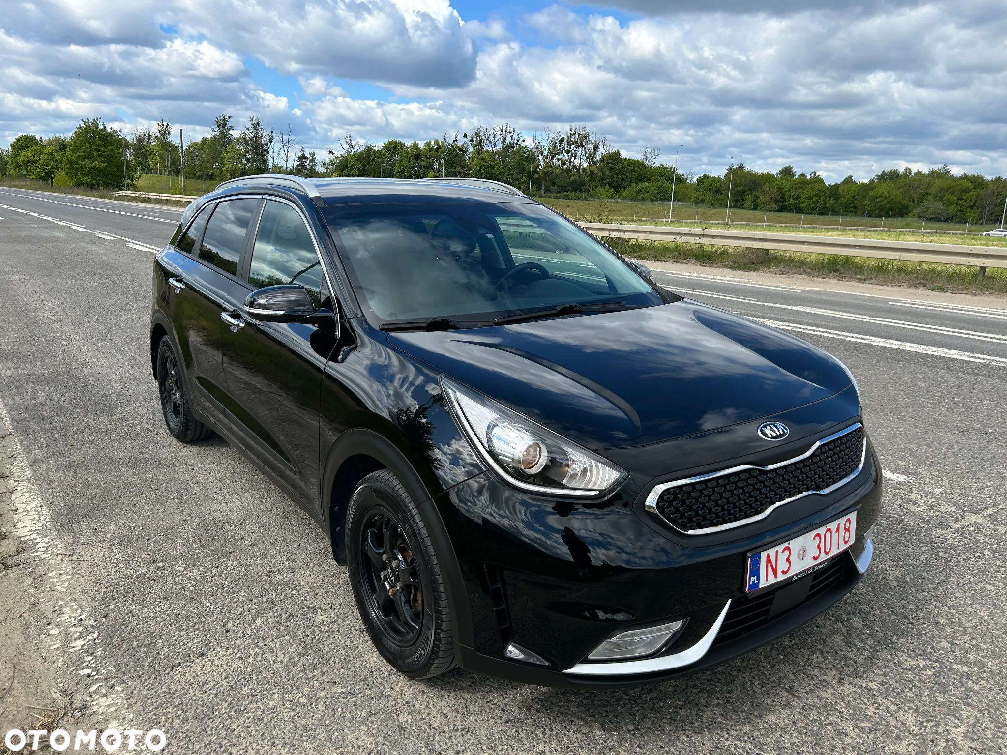 Kia Niro 1.6 GDI Hybrid M - 2