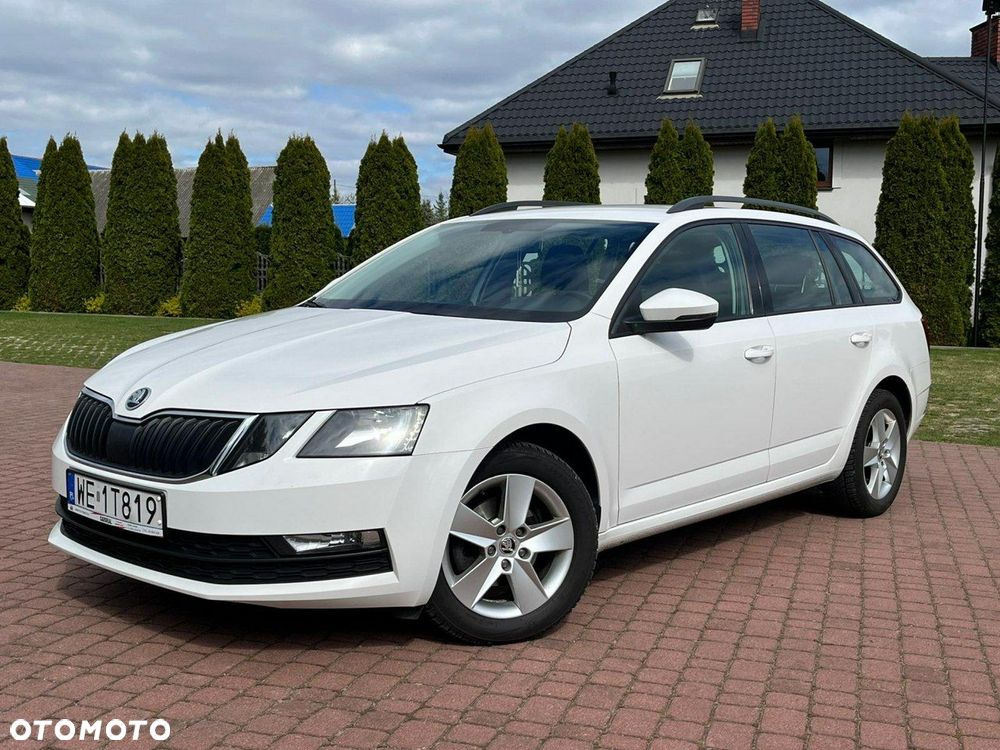 Skoda Octavia 1.6 TDI Ambition - 11