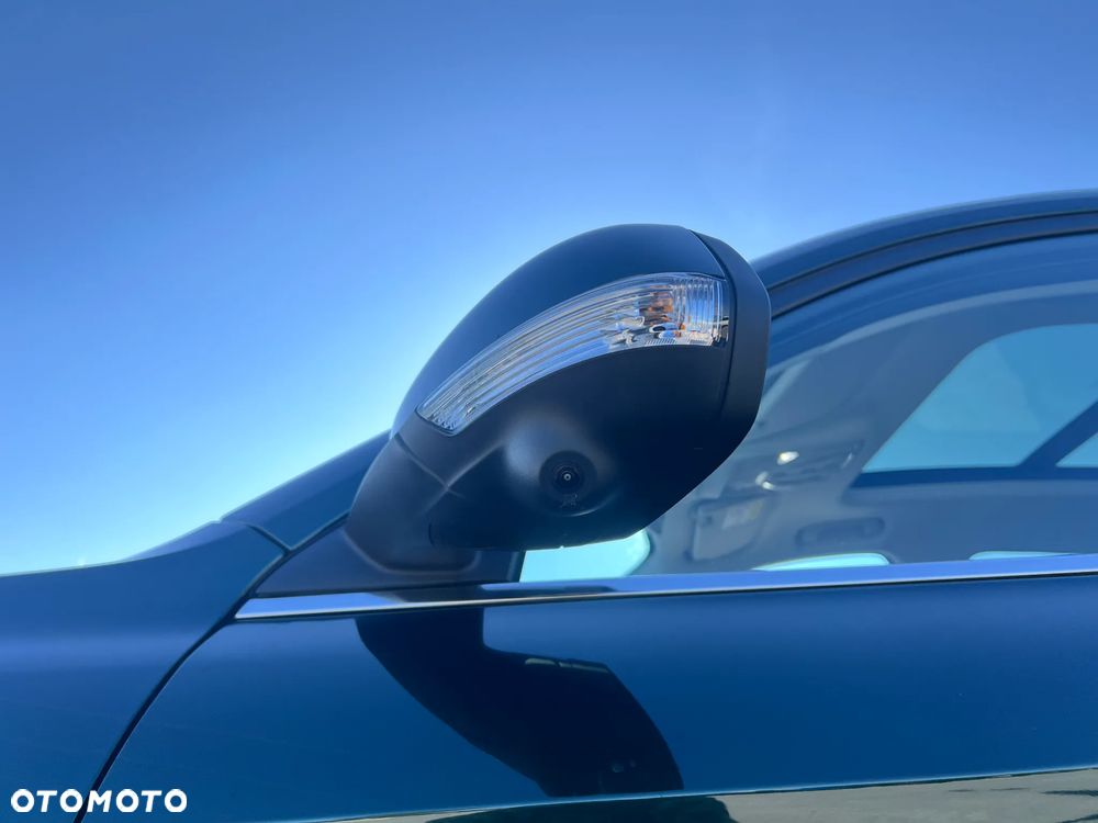 MG ZS Hybrid+ - 27