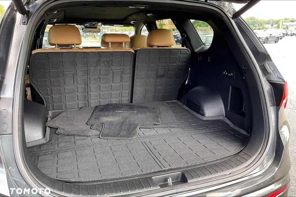 Hyundai Santa Fe - 26