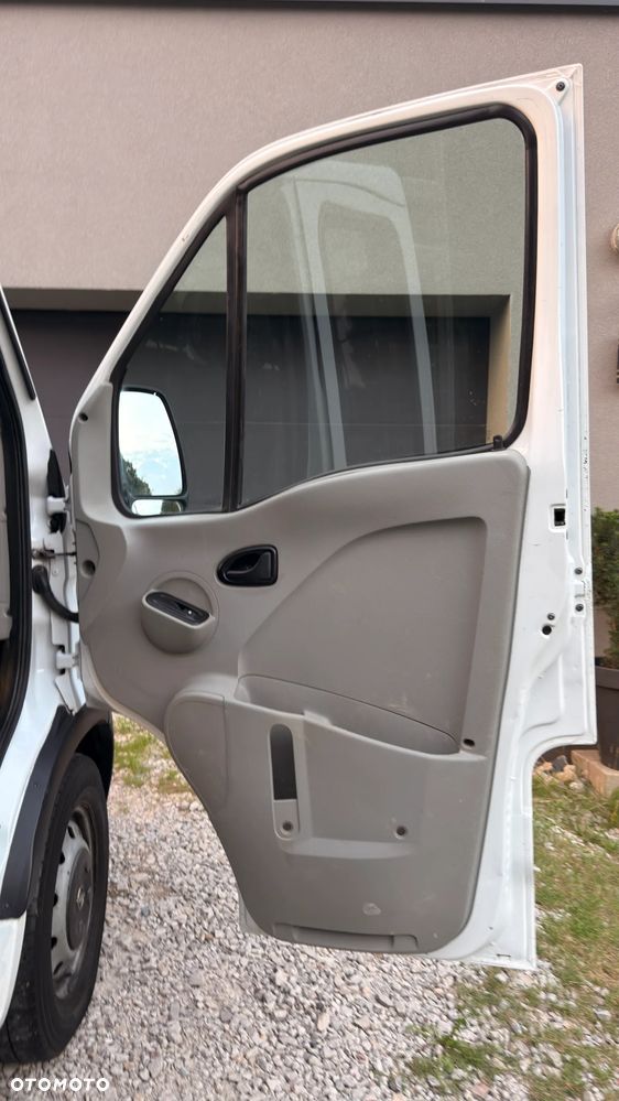 Opel MOVANO - 23