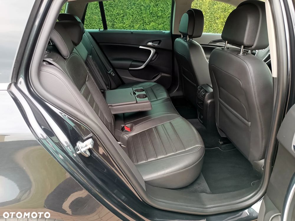 Opel Insignia 2.8 V6 Turbo 4x4 Automatik Cosmo - 17