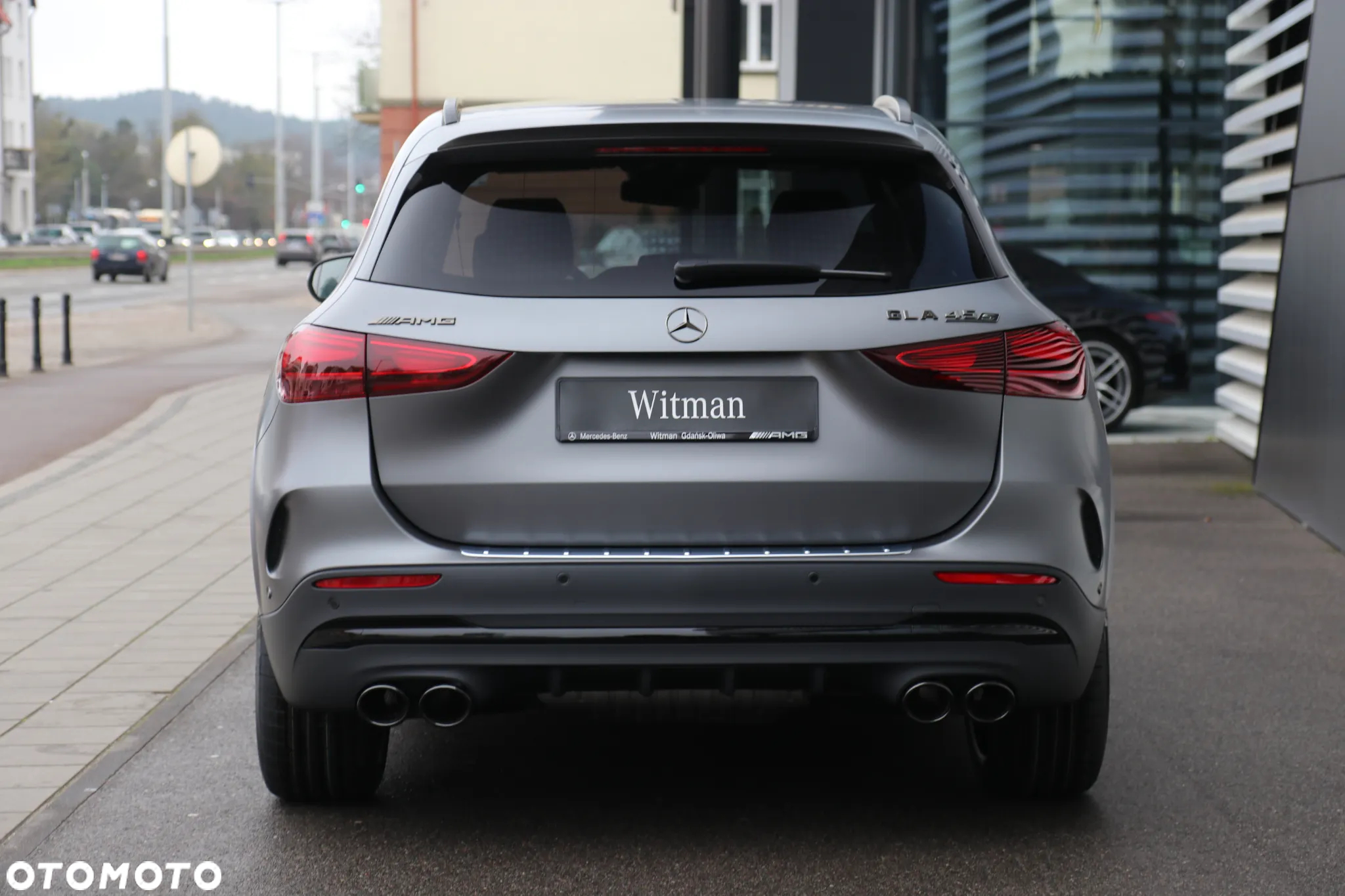 Mercedes-Benz GLA AMG 45 S 4-Matic+ - 8