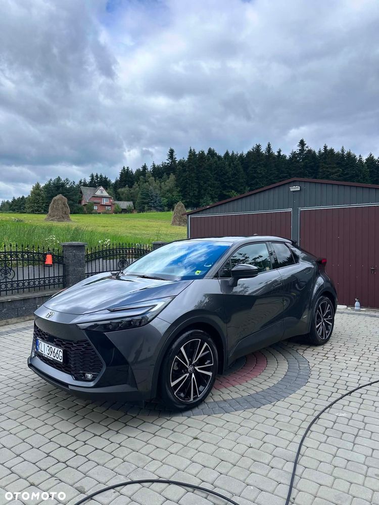 Toyota C-HR 2.0 Hybrid Dynamic Force Executive AWD - 1