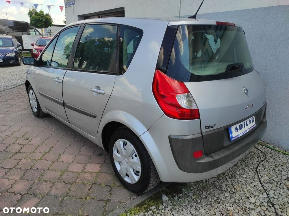 Renault Scenic - 4