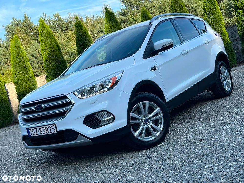 Ford Kuga 1.5 TDCi 2x4 Business Edition - 10