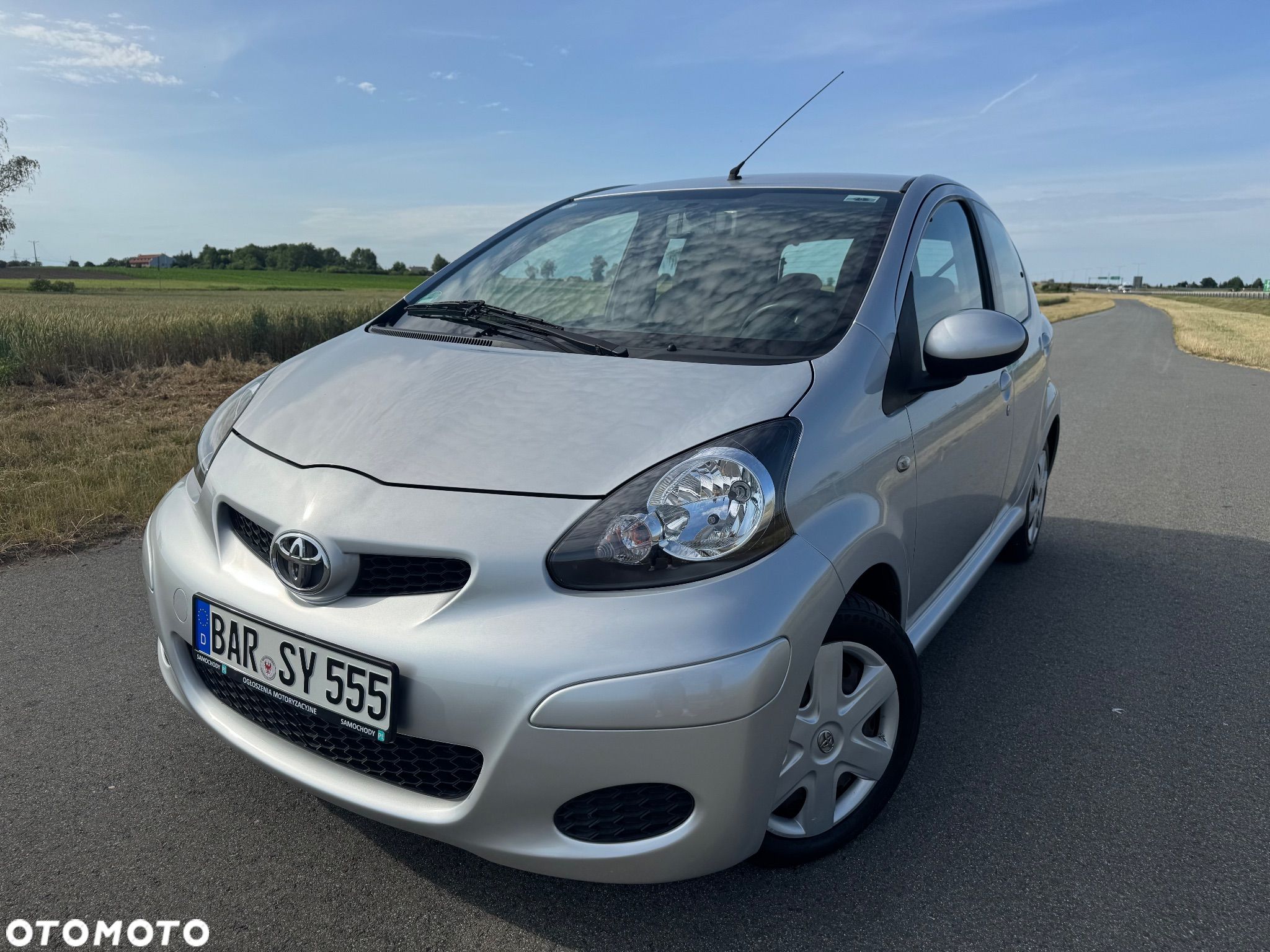 Toyota Aygo 1.0 VVT-i Luna MM A/C - 1