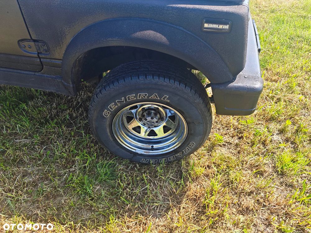 Suzuki Samurai - 11