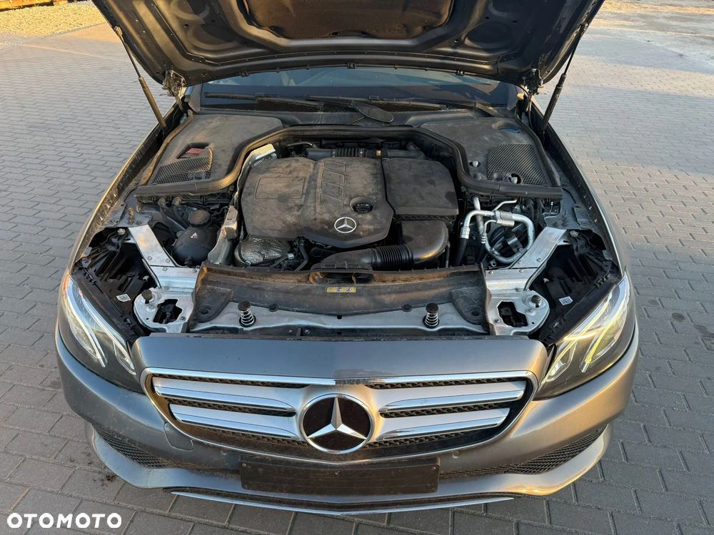 Mercedes-Benz Klasa E - 13