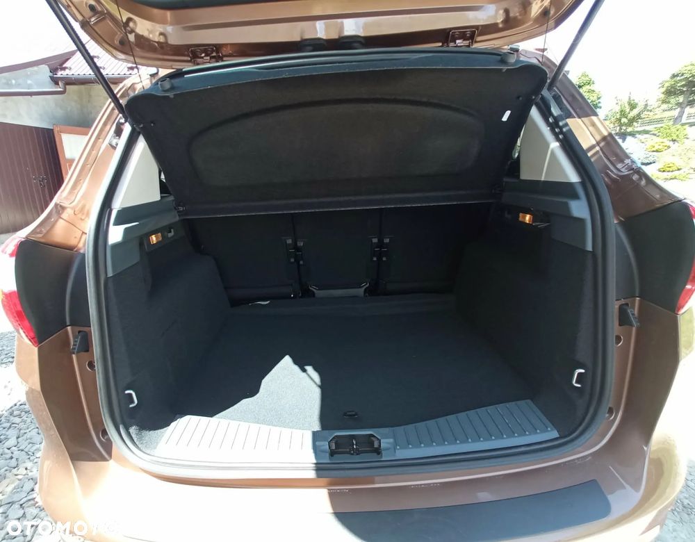 Ford C-MAX - 12