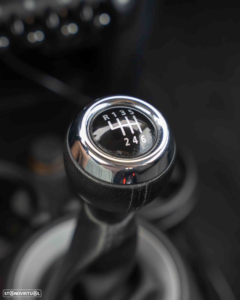 MINI Clubman One - 18
