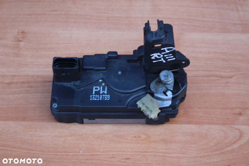 ZAMEK DRZWI PRAWY TYŁ TYLNY OPEL ASTRA H ZAFIRA B 5 PIN PW 13210739