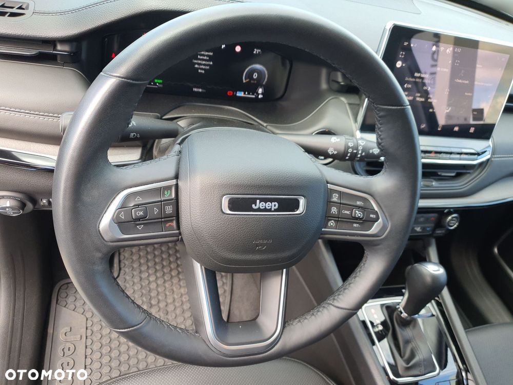 Jeep Compass 1.5 T4 mHEV Summit FWD S&S DCT - 17