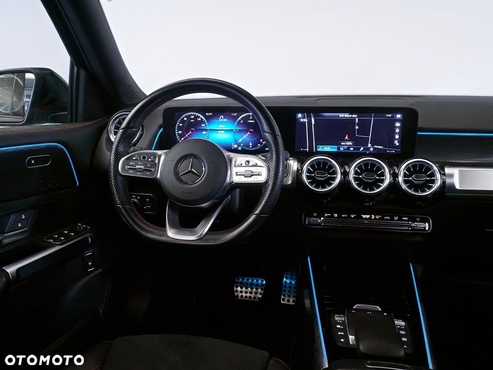 Mercedes-Benz GLB 200 d 4-Matic AMG Line 8G-DCT - 16