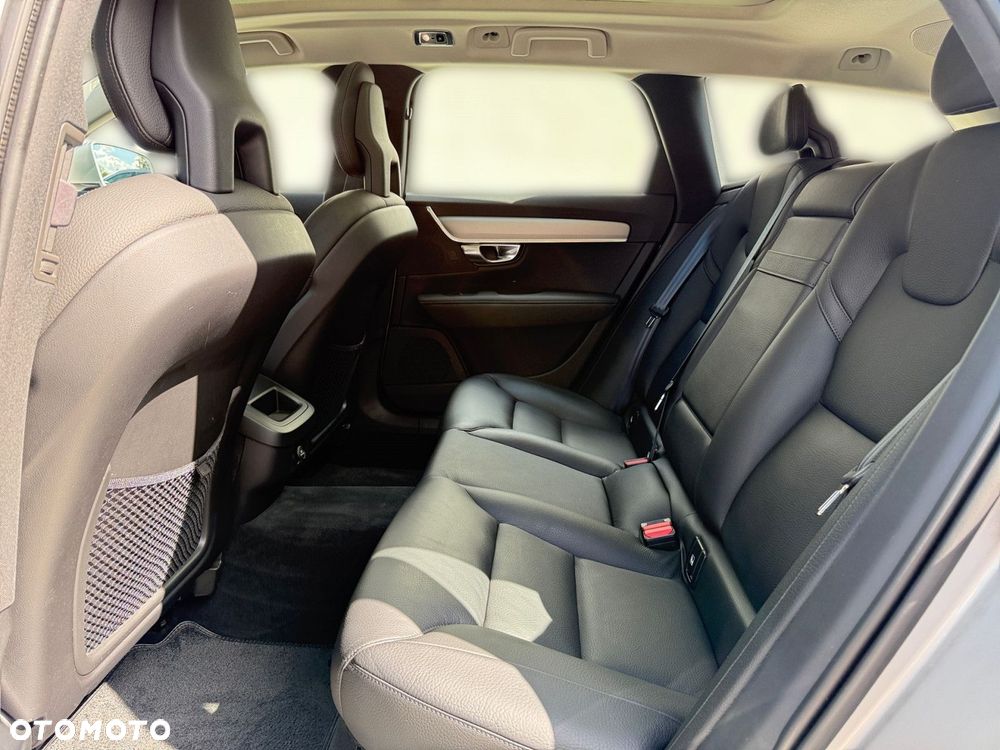 Volvo V90 - 14