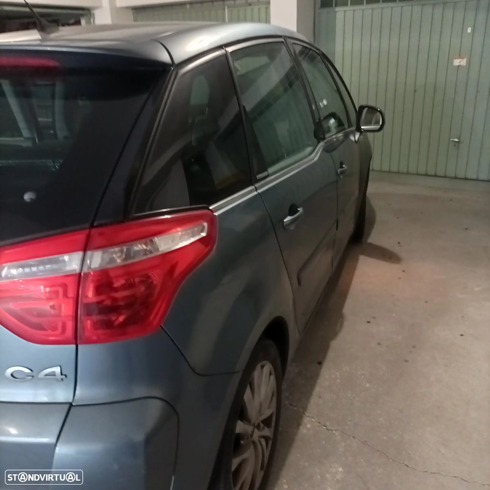 Citroën C4 Picasso 1.6 HDi Exclusive - 15
