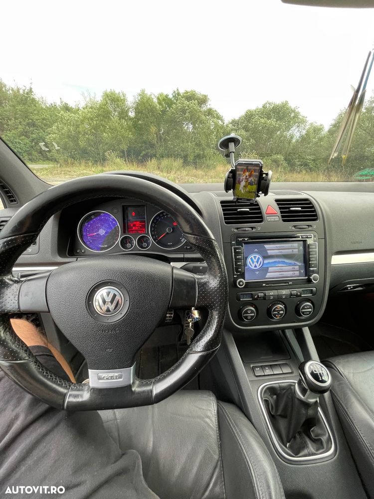 Volkswagen Golf 2.0 GTI - 10