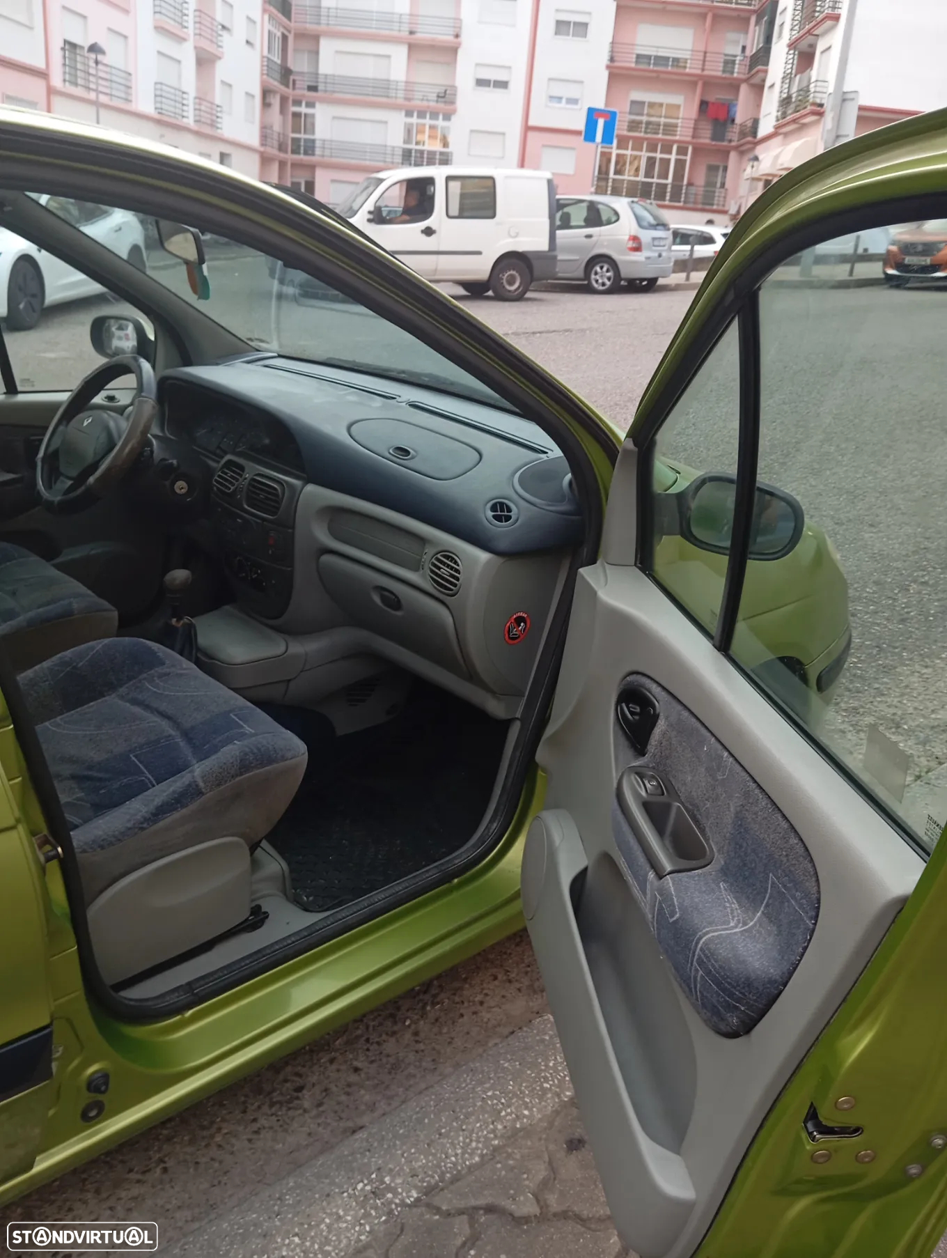 Renault Scénic - 3