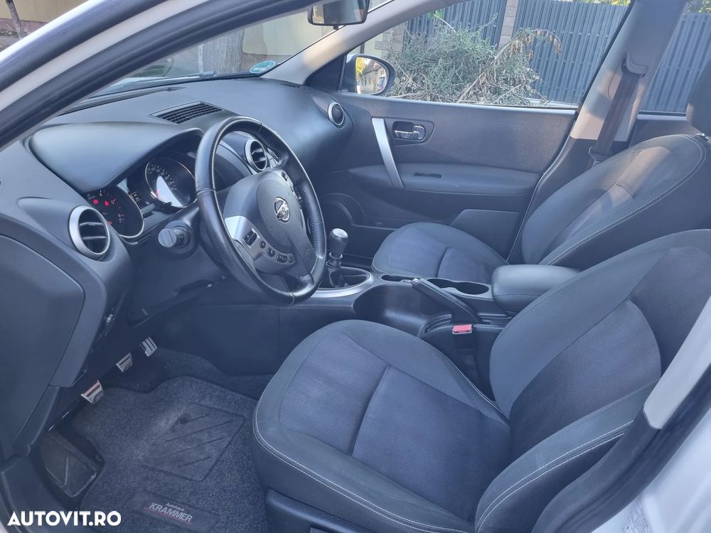 Nissan Qashqai - 9
