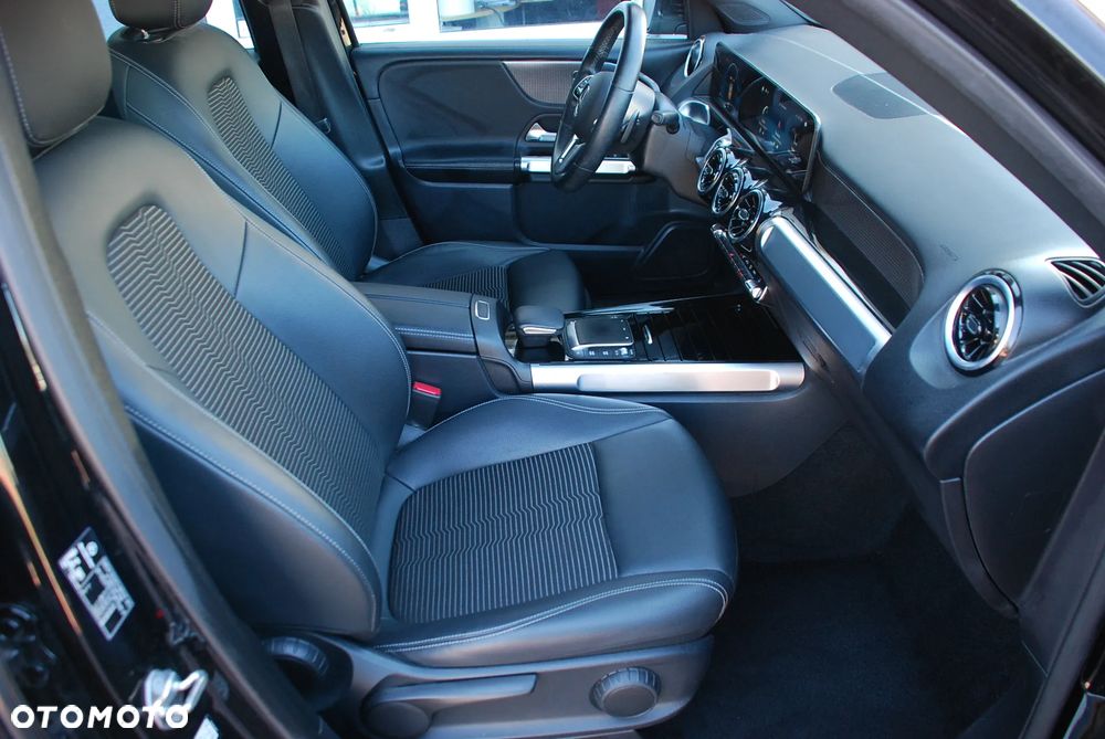 Mercedes-Benz GLB 200 d Progressive 8G-DCT - 13