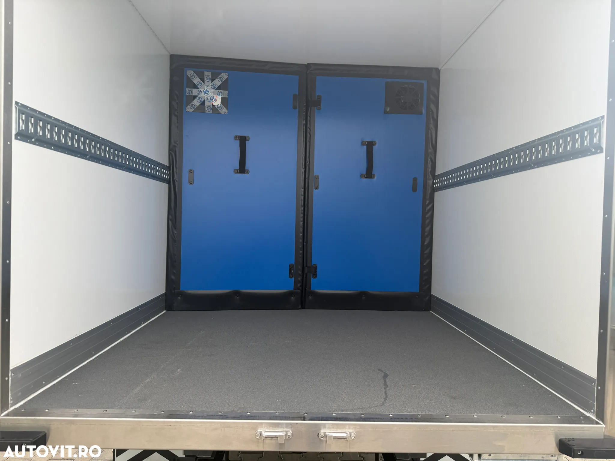Iveco DAILY 35C16 - BOX CONGELARE 8 EWP - 7