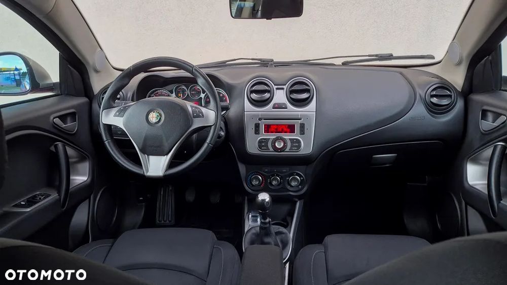 Alfa Romeo Mito 1.4 MultiAir Distinctive - 8