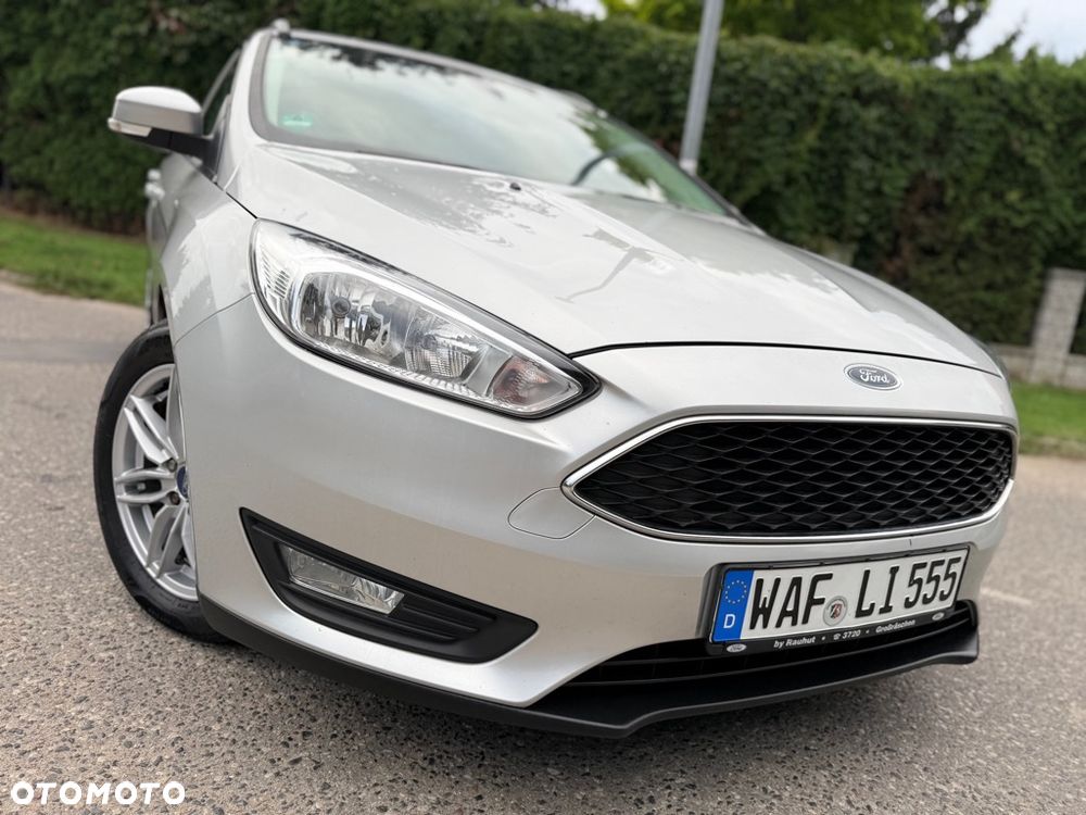 Ford Focus 1.0 EcoBoost STart-Stopp-System ACTIVE - 2