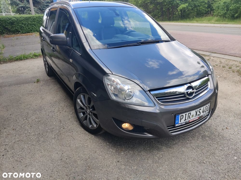 Opel Zafira 1.8 Easytronic Cosmo - 4