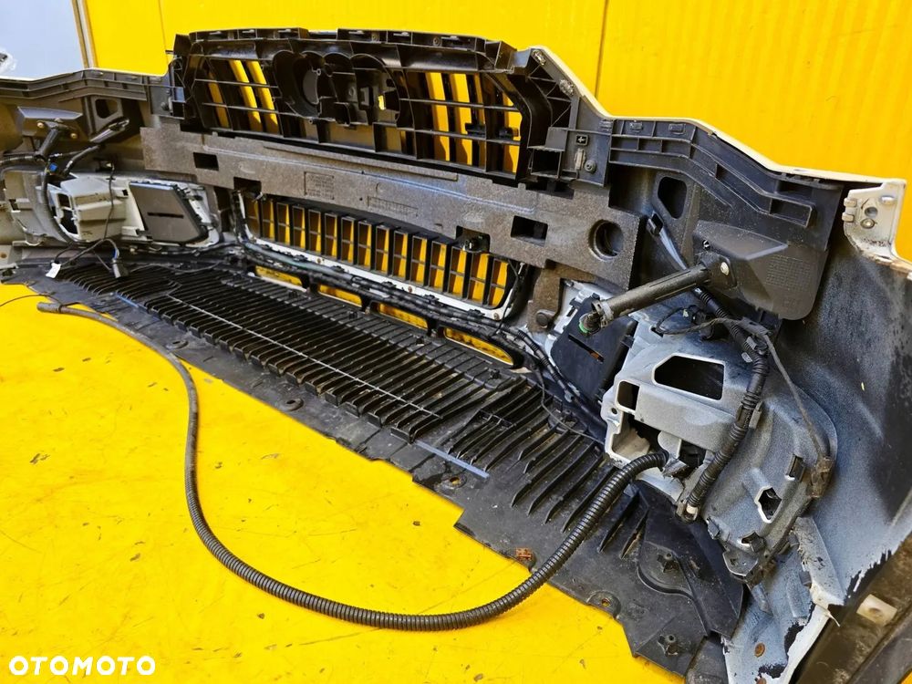 Audi A6 C7 LIFT ZDERZAK PRZÓD PRZEDNI 4 PDC LS9R * - 6