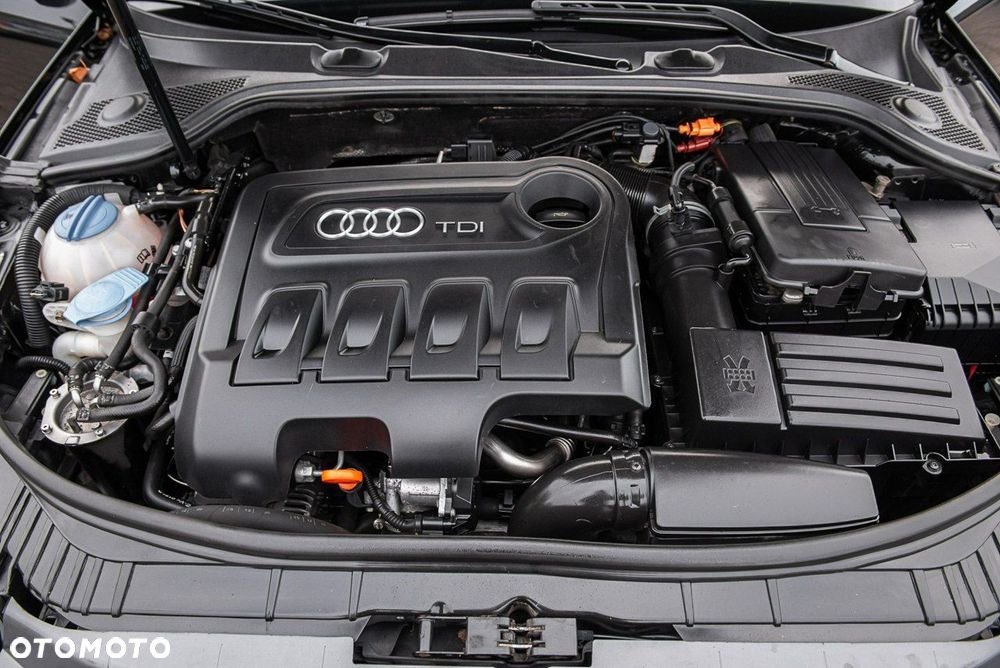 Audi A3 Sportback 2.0 TDI S line Sportpaket plus - 28