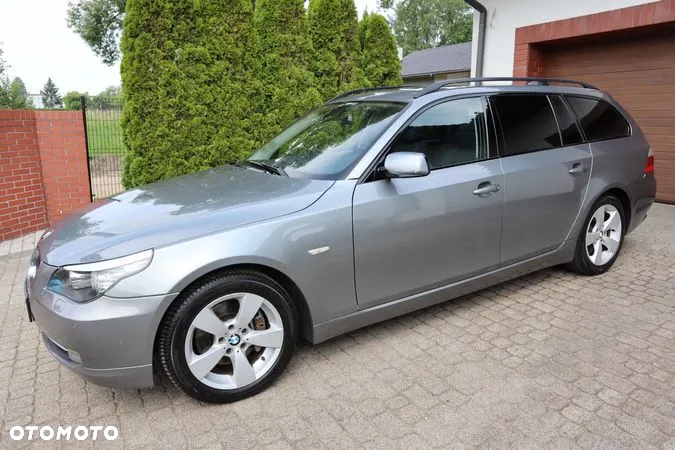 BMW Seria 5 530d Touring - 2