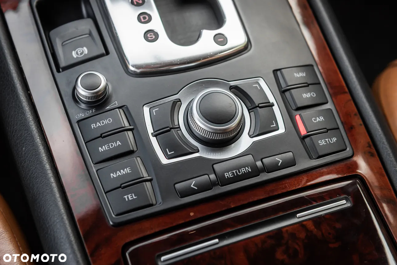 Audi A8 3.0 TDI DPF quattro - 27