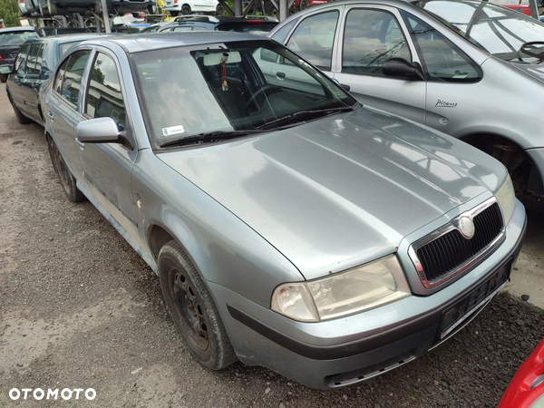 SKODA OCTAVIA NA CZĘŚCI