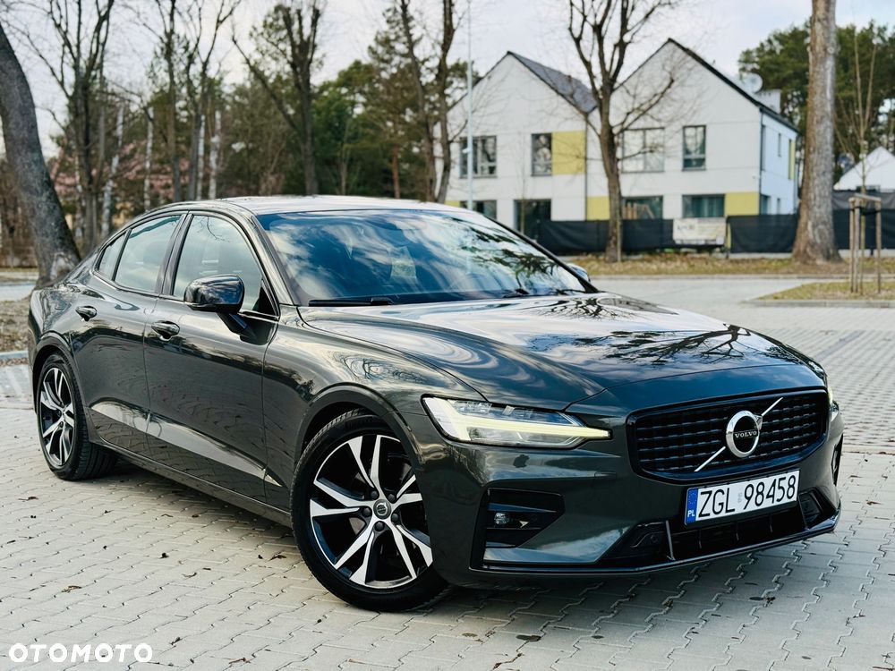 Volvo S60 T4 R-Design - 1