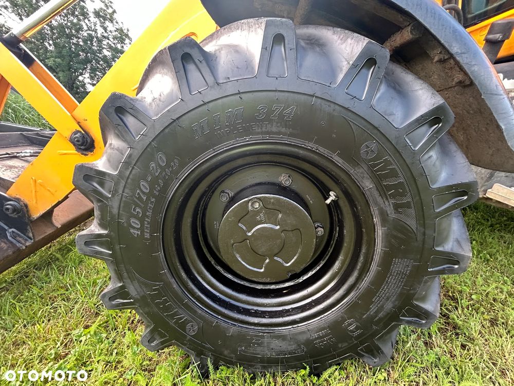 JCB 3CX Contractor - 12