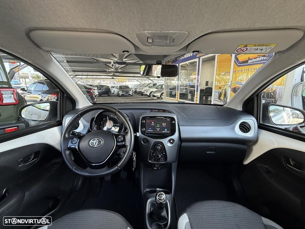 Toyota Aygo 1.0 X-Play+X-Touch - 27