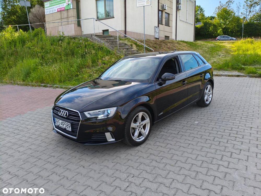 Audi A3 Sportback 1.6 TDI S tronic Attraction - 2