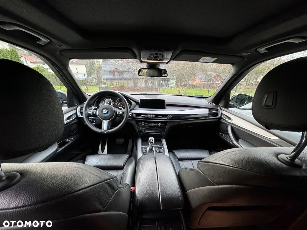 BMW X5 M M50d - 12